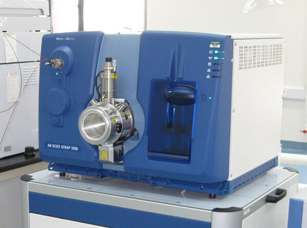 質(zhì)譜儀.jpg 質(zhì)譜儀.jpg